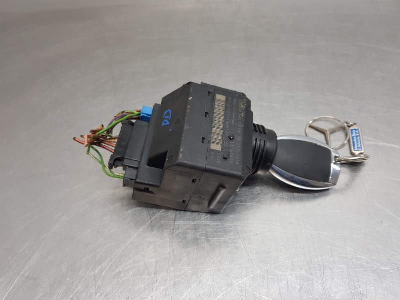 Recambio de conmutador de arranque para mercedes clase c (w203) berlina elegance referencia OEM IAM A2095451908 2095451908 