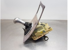 Recambio de palanca cambio para mercedes clase c (w203) berlina elegance referencia OEM IAM A2032675524  