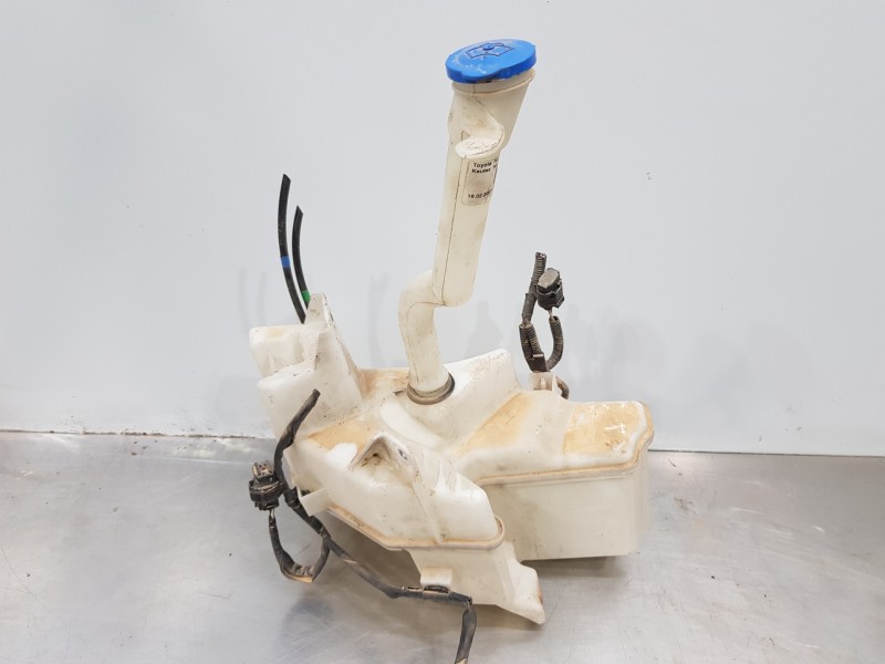 Recambio de deposito limpia para toyota corolla touring sports (e21) hybrid referencia OEM IAM 8531502720  