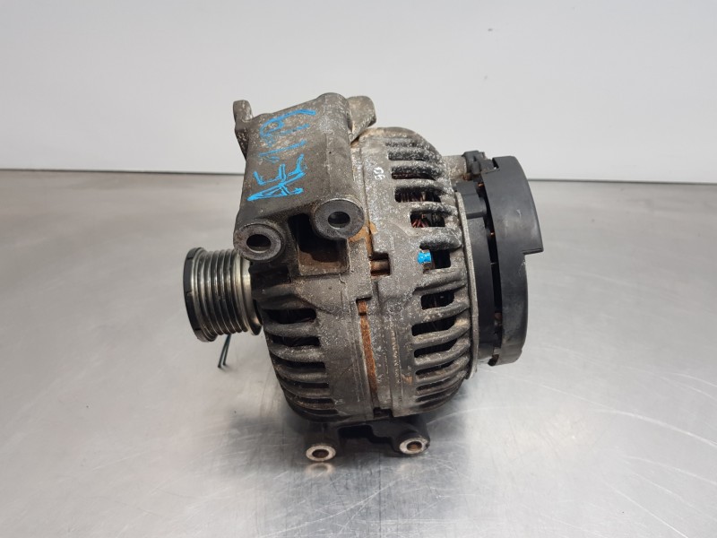 Recambio de alternador para mercedes clase c (w203) berlina elegance referencia OEM IAM A0131540002  