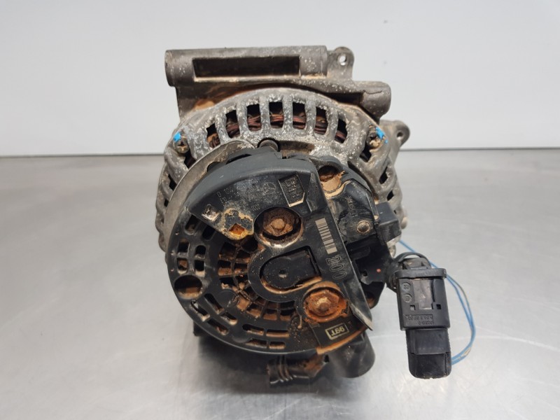 Recambio de alternador para mercedes clase c (w203) berlina elegance referencia OEM IAM A0131540002  