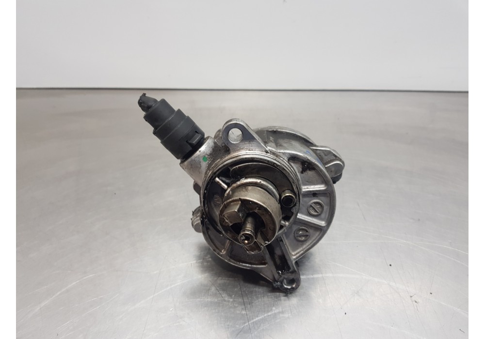 Recambio de depresor freno / bomba vacio para mercedes clase c (w203) berlina elegance referencia OEM IAM A6462300365 A646230116