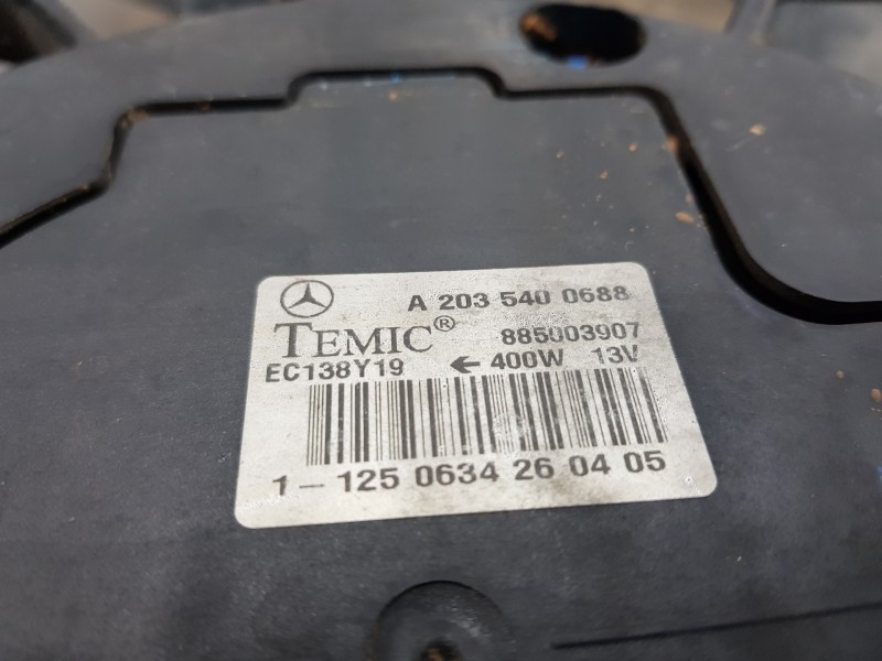 Recambio de electroventilador para mercedes clase c (w203) berlina elegance referencia OEM IAM A2035001693 A2035400688 