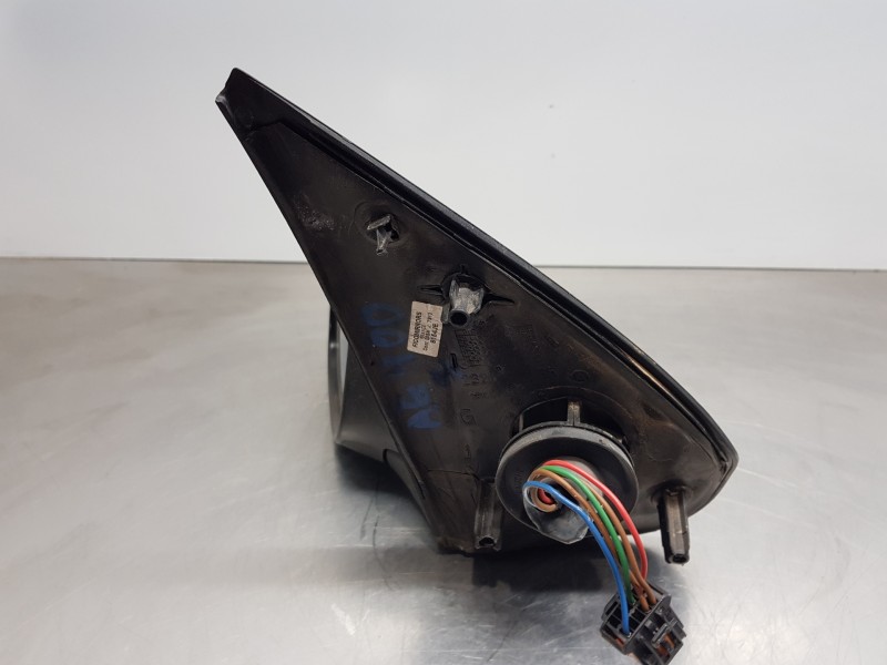 Recambio de retrovisor izquierdo para peugeot 206 berlina xt referencia OEM IAM 8154JE  