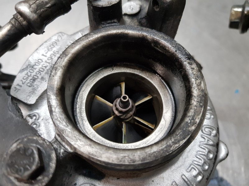 Recambio de turbocompresor para citroen c4 berlina vts referencia OEM IAM 9661306080  