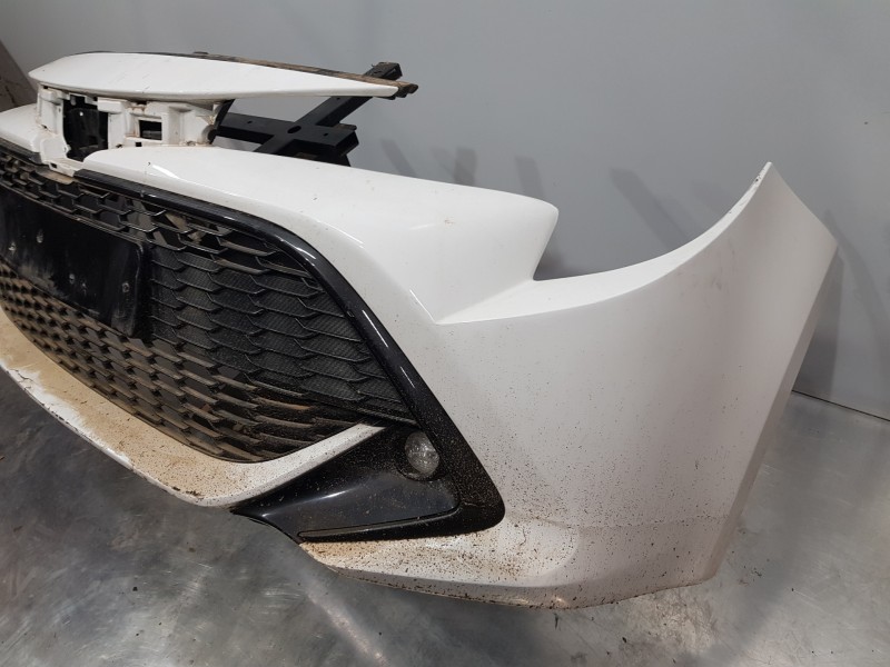 Recambio de paragolpes delantero para toyota corolla touring sports (e21) hybrid referencia OEM IAM 52119F2907  