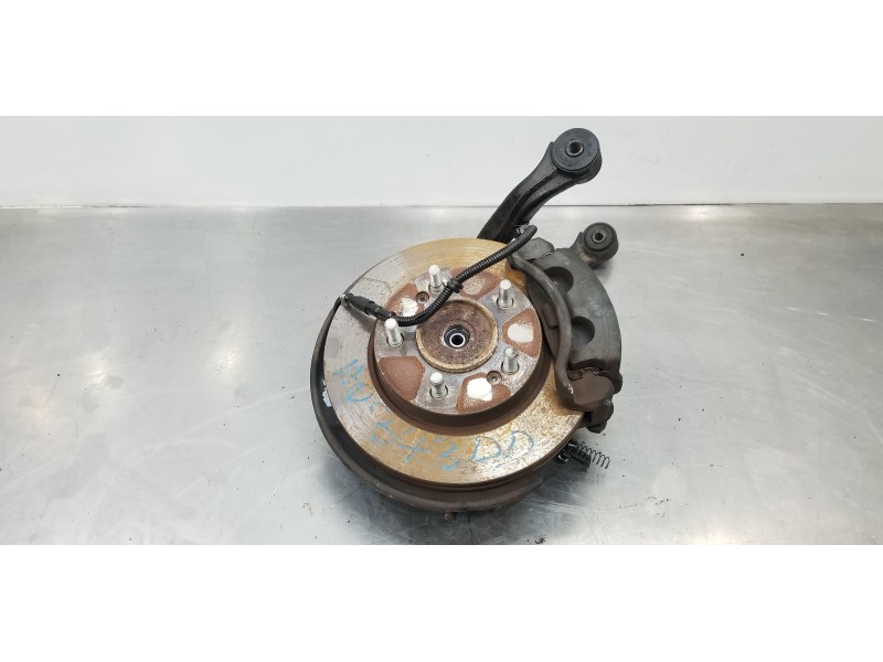 Recambio de mangueta delantera derecha para ssangyong kyron 200 xdi limited referencia OEM IAM 4122109004  