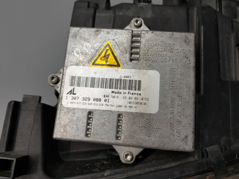 Recambio de faro derecho para mercedes clase a (w169) elegance referencia OEM IAM A1698206261  