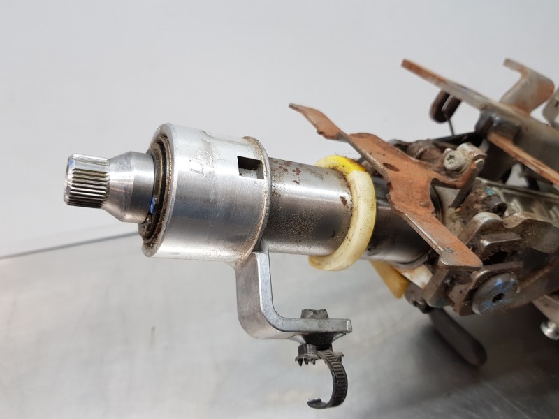 Recambio de columna direccion para renault scenic ii authentique referencia OEM IAM 8201447782  