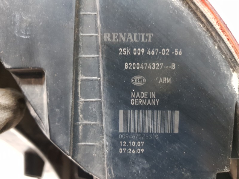 Recambio de piloto trasero derecho para renault scenic ii authentique referencia OEM IAM 8200474327  