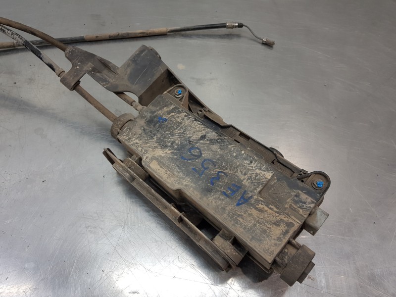 Recambio de freno de mano electrico para renault scenic ii authentique referencia OEM IAM 8200571485  