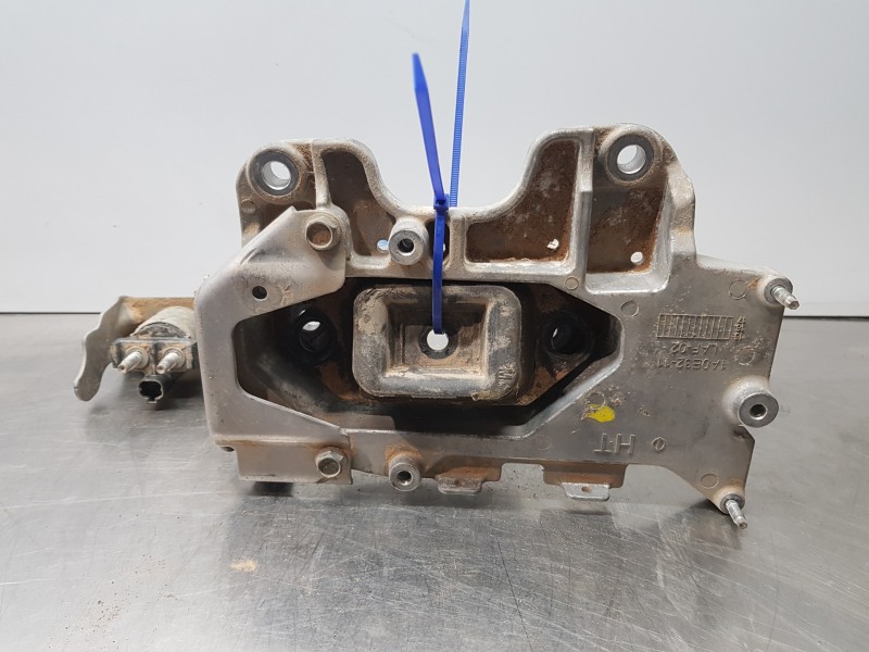 Recambio de soporte motor izquierdo para nissan pulsar (c13) fastback referencia OEM IAM 112543ZU0A  