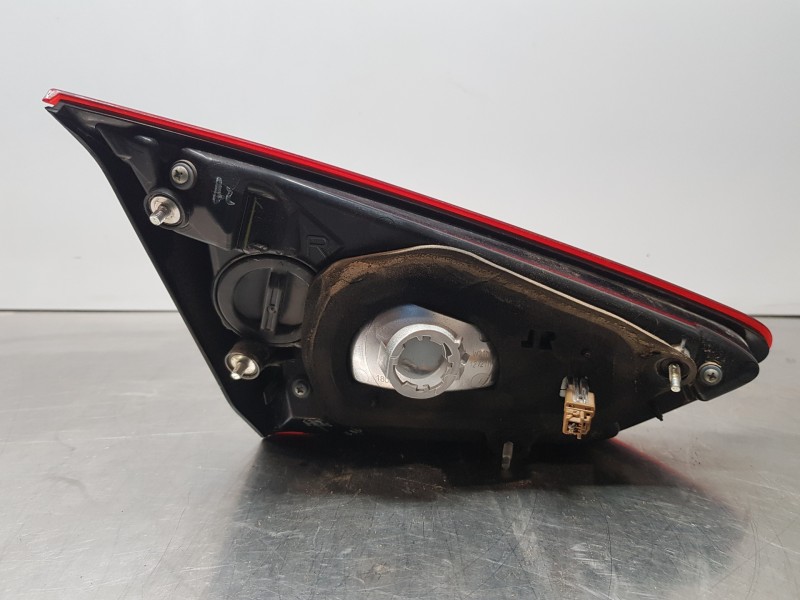 Recambio de piloto trasero derecho interior para nissan pulsar (c13) fastback referencia OEM IAM 265503ZL5B  