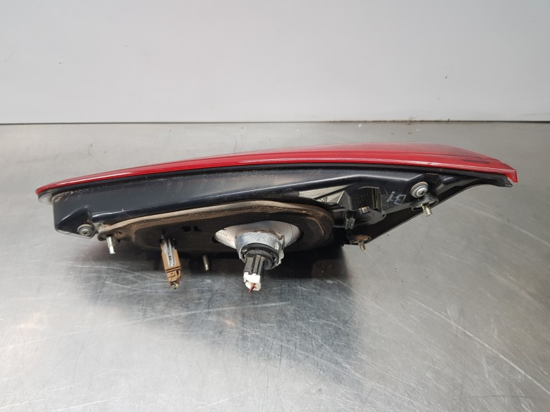 Recambio de piloto trasero izquierdo interior para nissan pulsar (c13) fastback referencia OEM IAM 265553ZL5B  