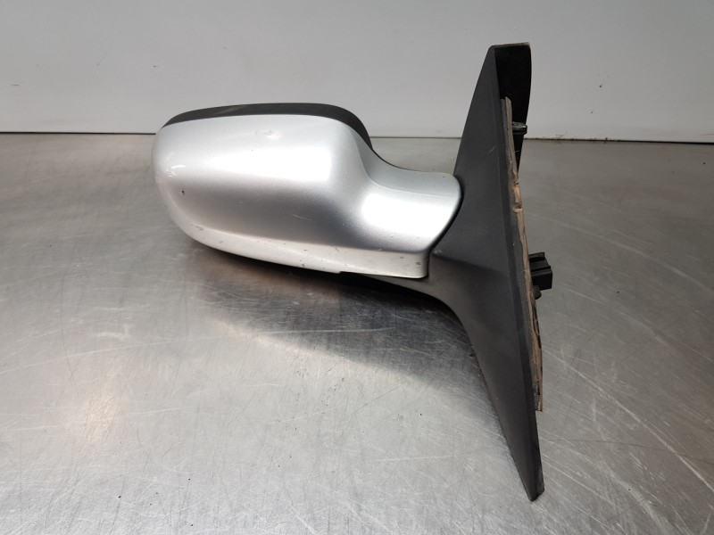 Recambio de retrovisor derecho para renault scenic ii authentique referencia OEM IAM 7701055998  