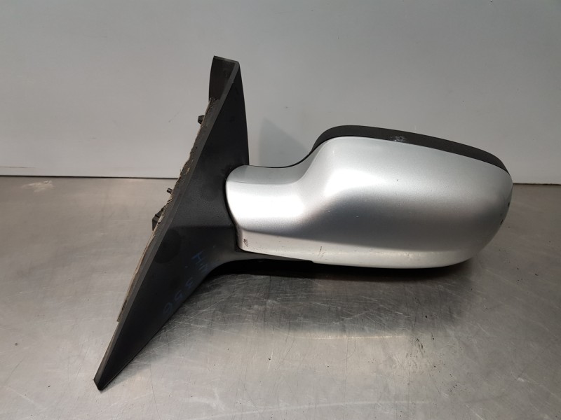 Recambio de retrovisor izquierdo para renault scenic ii authentique referencia OEM IAM 7701055999  