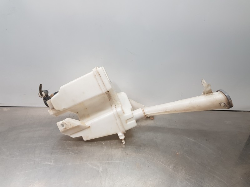 Recambio de deposito limpia para nissan pulsar (c13) fastback referencia OEM IAM 289103ZL0A  