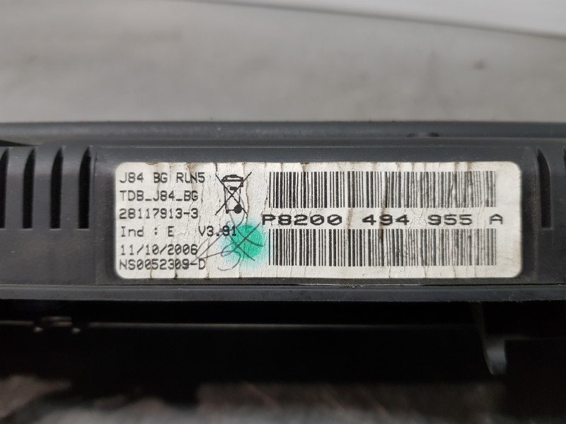 Recambio de cuadro instrumentos para renault scenic ii authentique referencia OEM IAM 8200494955  