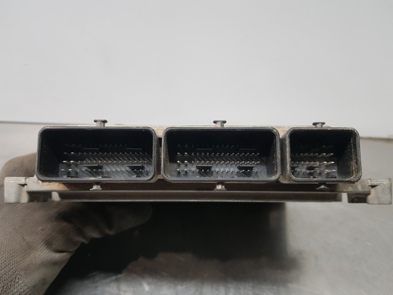 Recambio de centralita motor uce para nissan pulsar (c13) fastback referencia OEM IAM 23710HX42C  