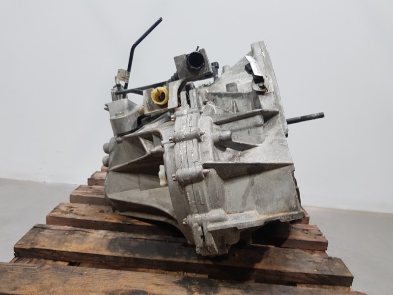 Recambio de caja cambios para nissan pulsar (c13) fastback referencia OEM IAM TL4131  
