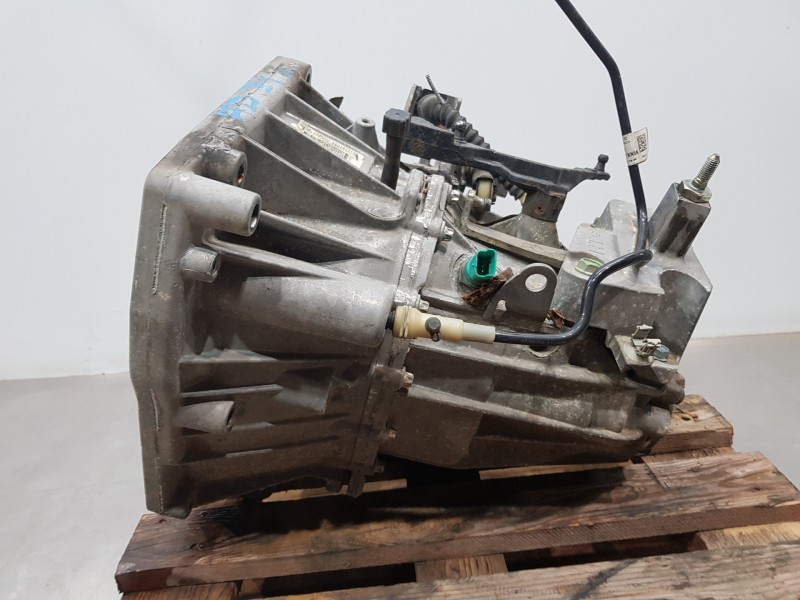 Recambio de caja cambios para nissan pulsar (c13) fastback referencia OEM IAM TL4131  