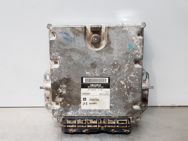 Recambio de centralita motor uce para opel signum hatchback referencia OEM IAM 8973192743 2758002181 