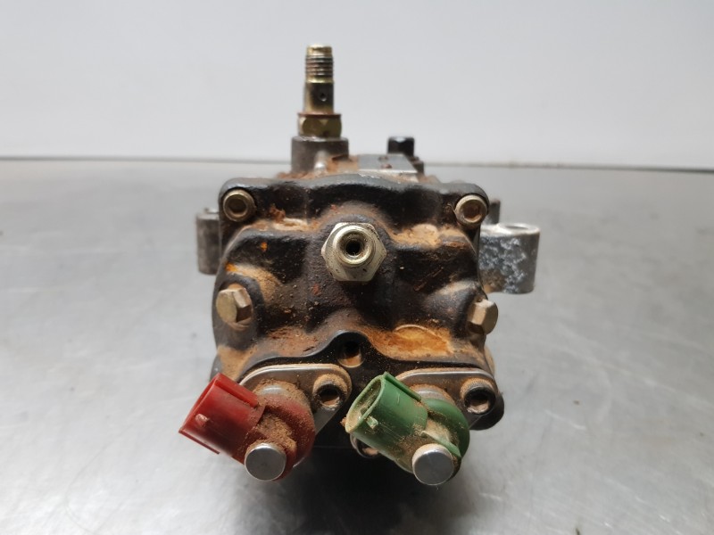 Recambio de bomba inyeccion para opel signum hatchback referencia OEM IAM 97228919 04E024448 