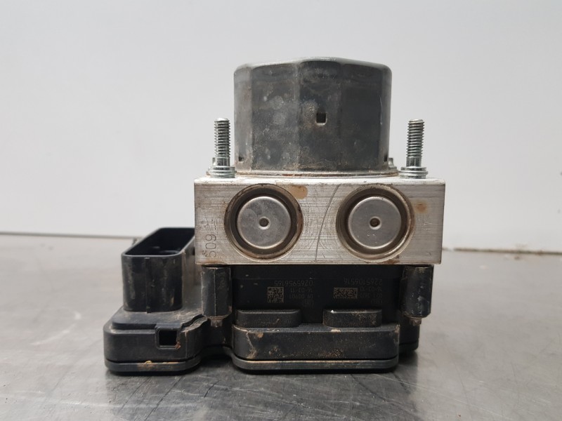 Recambio de abs para nissan pulsar (c13) fastback referencia OEM IAM 476603ZF2A  