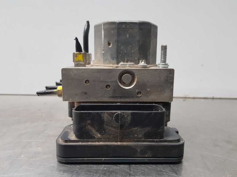 Recambio de abs para nissan pulsar (c13) fastback referencia OEM IAM 476603ZF2A  