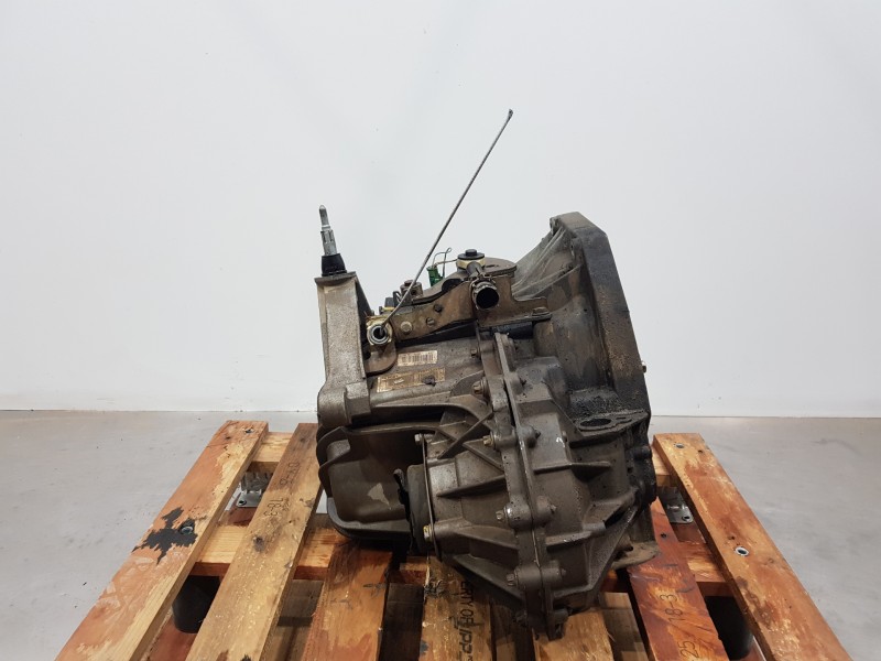 Recambio de caja cambios para renault espace iv (jk0) dynamique referencia OEM IAM 7701478256 PK6061 