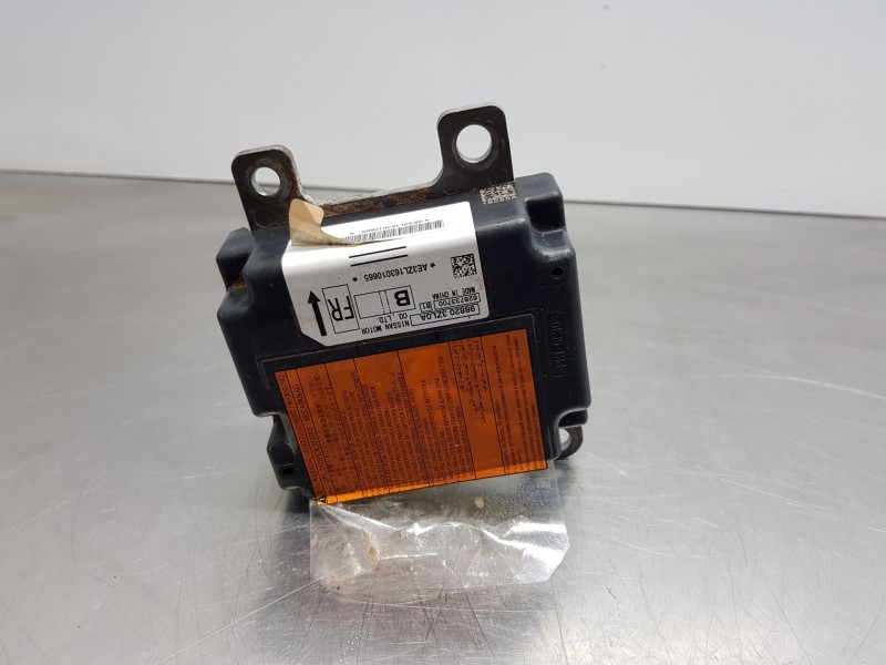 Recambio de kit airbag para nissan pulsar (c13) fastback referencia OEM IAM 682003ZL2A  