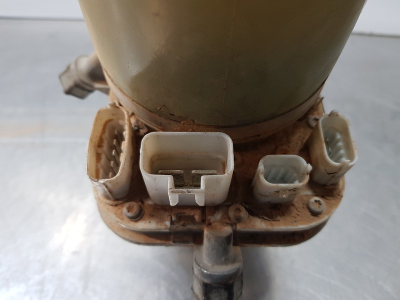 Recambio de bomba direccion para opel signum hatchback referencia OEM IAM 93183550  