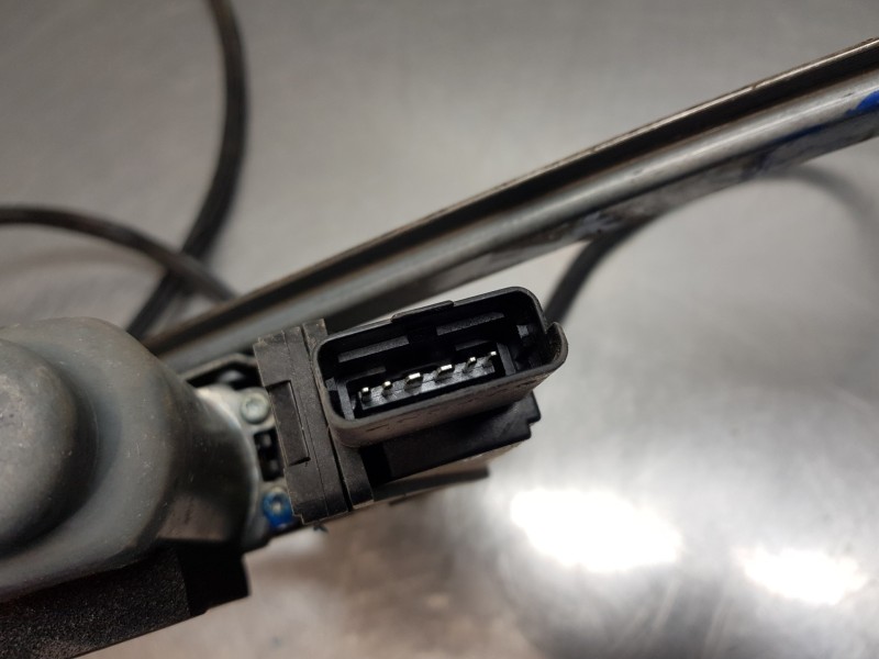 Recambio de elevalunas delantero izquierdo para renault espace iv (jk0) dynamique referencia OEM IAM 8200424423  