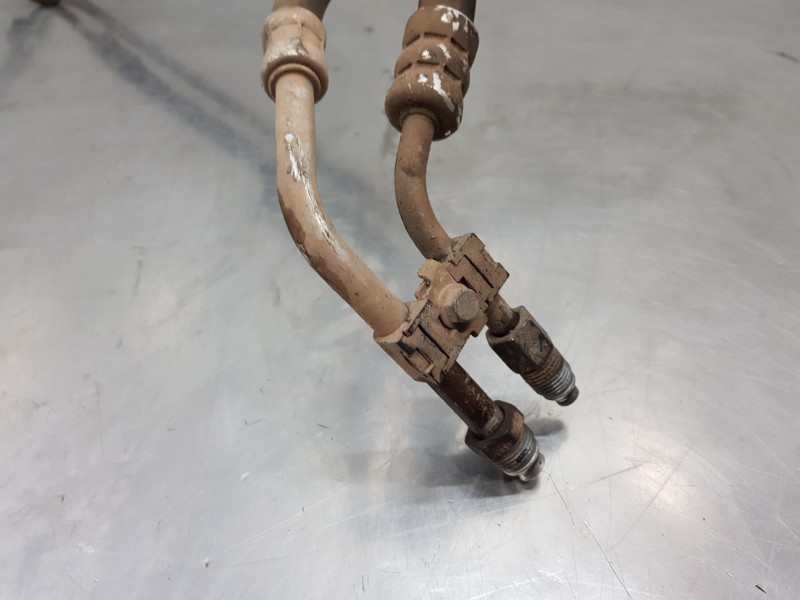 Recambio de tubo presion direccion asistida para renault master ii phase 2 caja cerrada furgón referencia OEM IAM 8200705044  