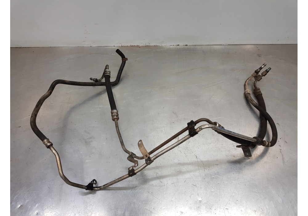 Recambio de tubo presion direccion asistida para renault master ii phase 2 caja cerrada furgón referencia OEM IAM 8200705044  