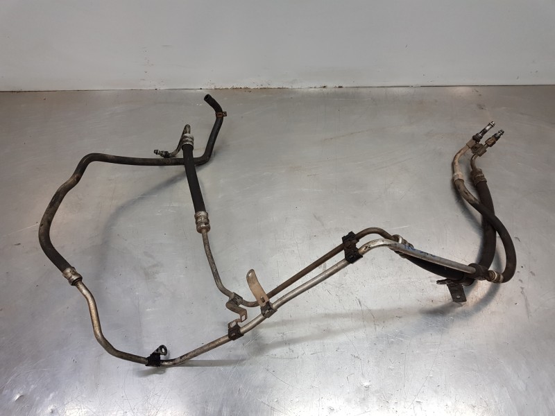 Recambio de tubo presion direccion asistida para renault master ii phase 2 caja cerrada furgón referencia OEM IAM 8200705044  