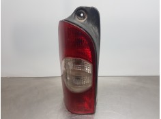 Recambio de piloto trasero izquierdo para renault master ii phase 2 caja cerrada furgón referencia OEM IAM 7700352700  