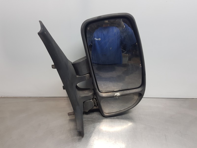 Recambio de retrovisor derecho para renault master ii phase 2 caja cerrada furgón referencia OEM IAM 8200163753  