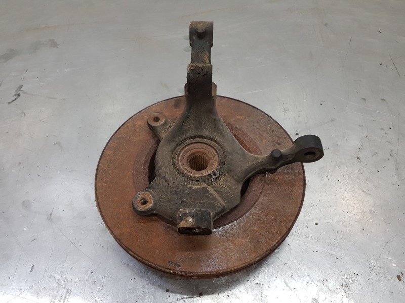 Recambio de mangueta delantera derecha para nissan primastar (x..) furgón referencia OEM IAM 4001400Q0F  