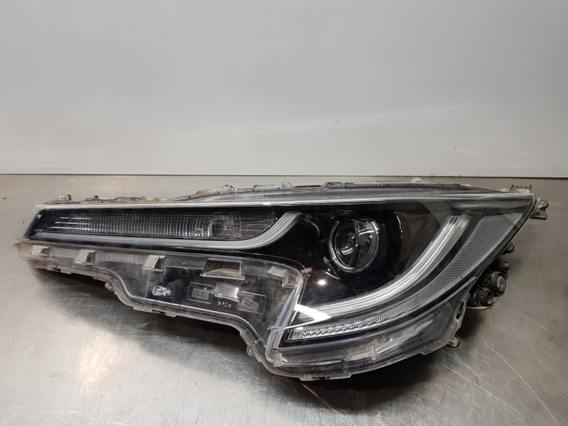 Recambio de faro izquierdo para toyota corolla touring sports (e21) hybrid referencia OEM IAM 8117002S70  
