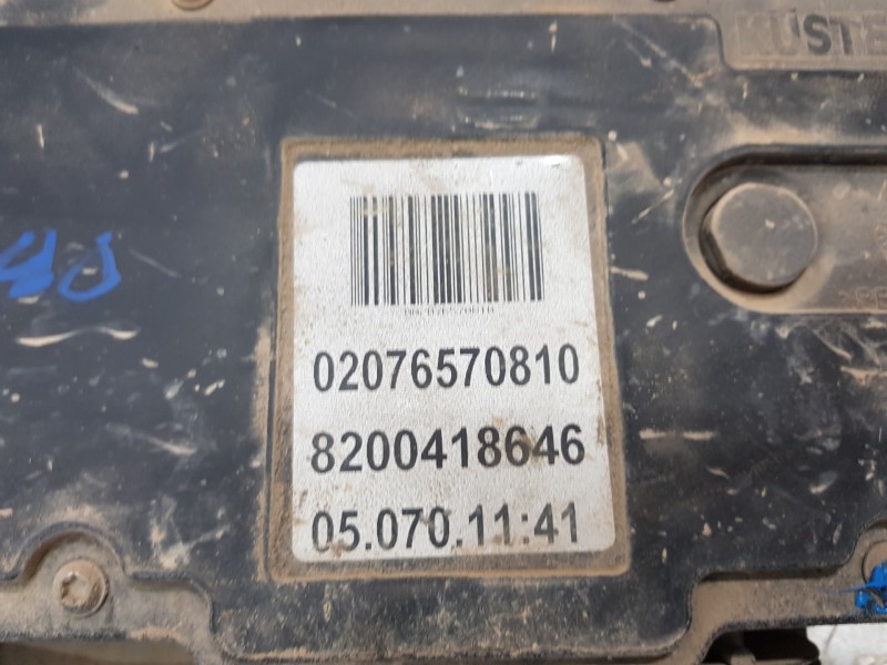 Recambio de freno de mano electrico para renault espace iv (jk0) dynamique referencia OEM IAM 8200418646  