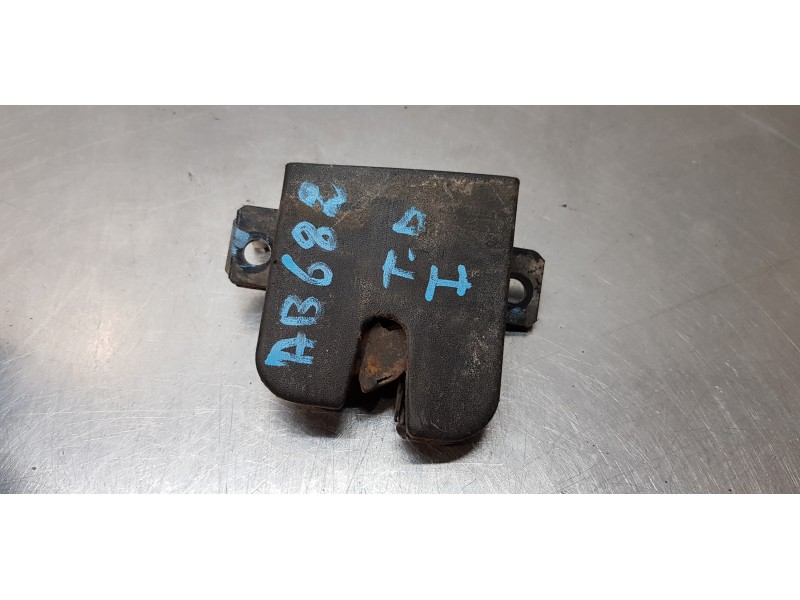 Recambio de cerradura puerta trasera derecha para volkswagen t5 transporter/furgoneta caja cerrada referencia OEM IAM 7H0827506C