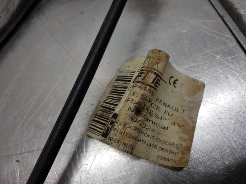 Recambio de elevalunas delantero derecho para renault espace iv (jk0) dynamique referencia OEM IAM 8200485230  