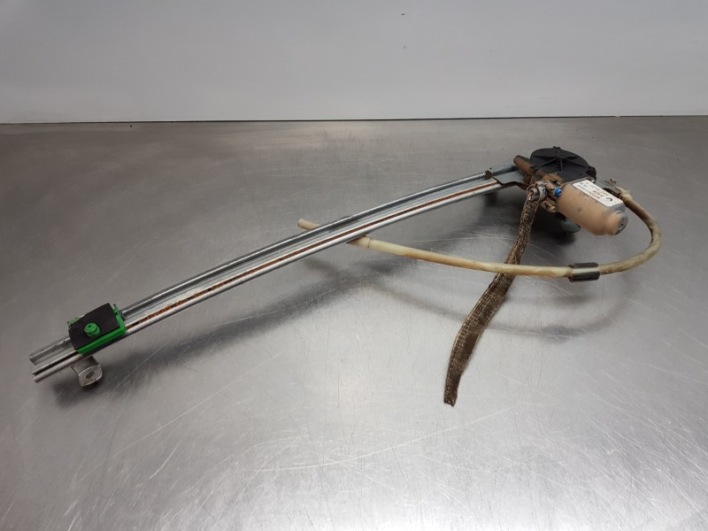 Recambio de elevalunas trasero izquierdo para renault espace iv (jk0) dynamique referencia OEM IAM 8200017909  