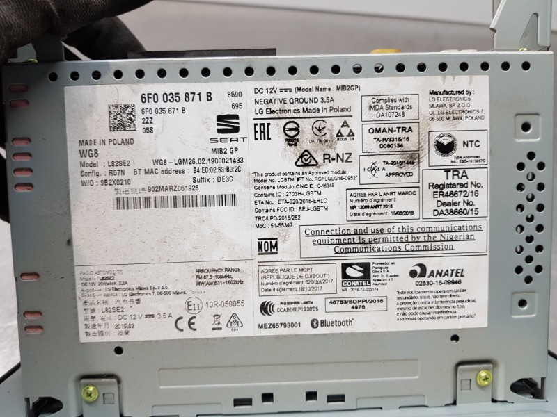 Recambio de pantalla multifuncion para seat ibiza (kj1) style referencia OEM IAM 6F0035871B  