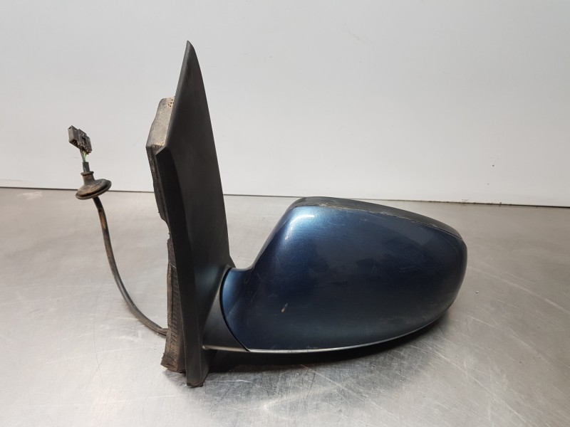 Recambio de retrovisor izquierdo para opel astra j lim. selective referencia OEM IAM 13308359  