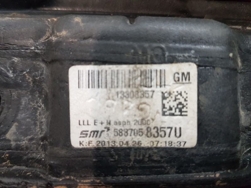 Recambio de retrovisor izquierdo para opel astra j lim. selective referencia OEM IAM 13308359  