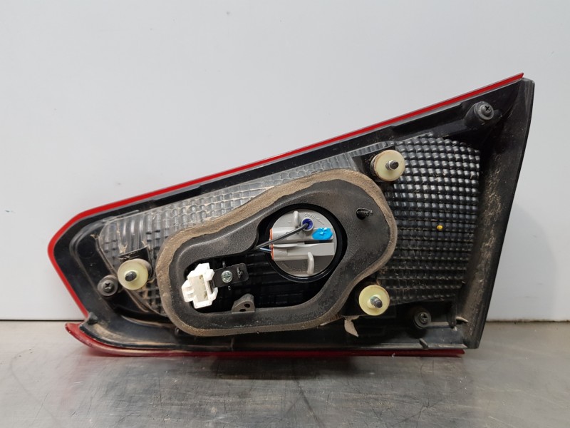 Recambio de piloto trasero izquierdo interior para hyundai i20 iii active referencia OEM IAM 92403C8600  