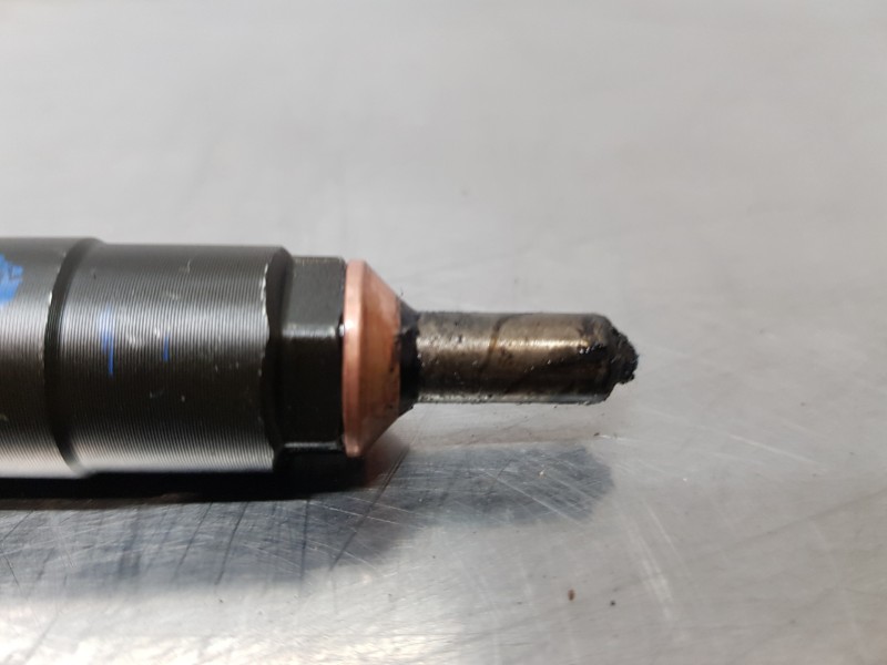 Recambio de inyector para opel signum hatchback referencia OEM IAM 8972391617  