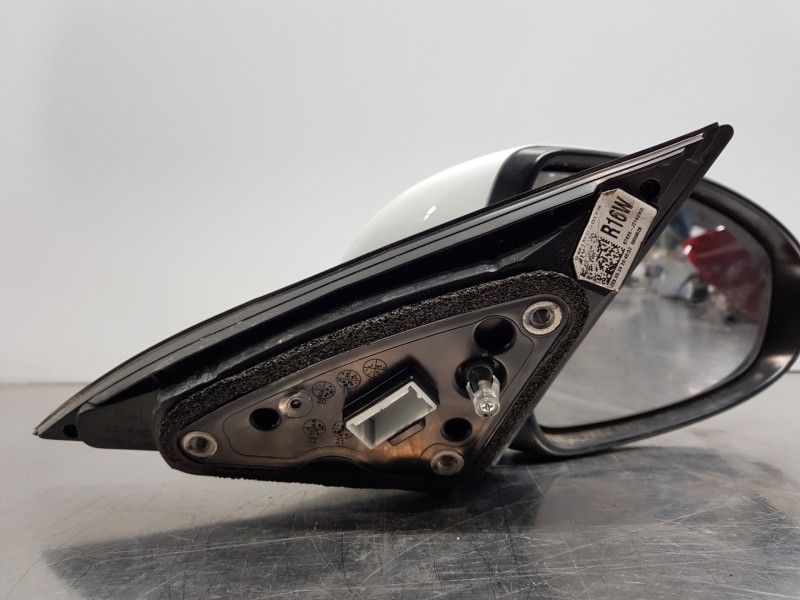 Recambio de retrovisor derecho para kia ceed sportswagon hybrid referencia OEM IAM 87620J7160  